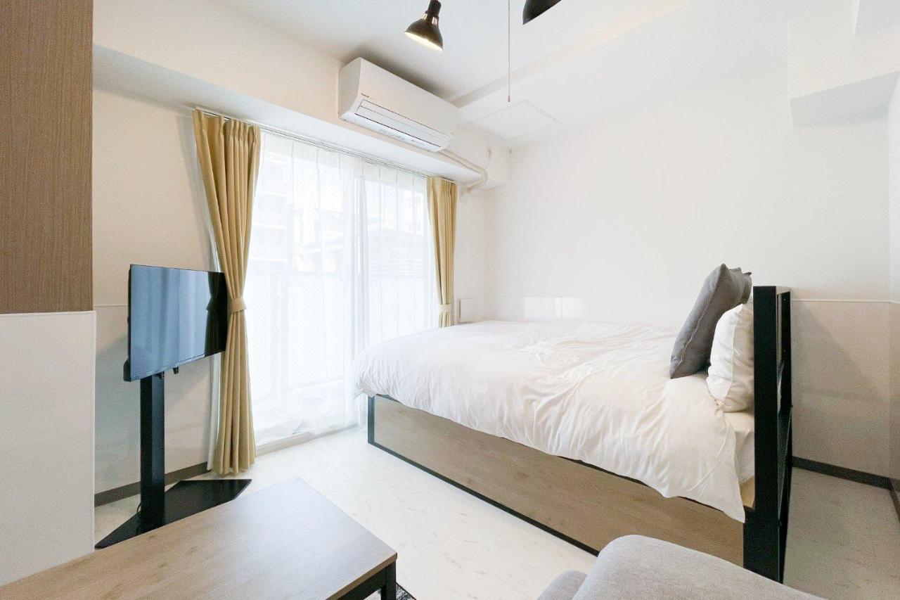 Ferienwohnung Blue Shimanouchi Ōsaka Exterior foto