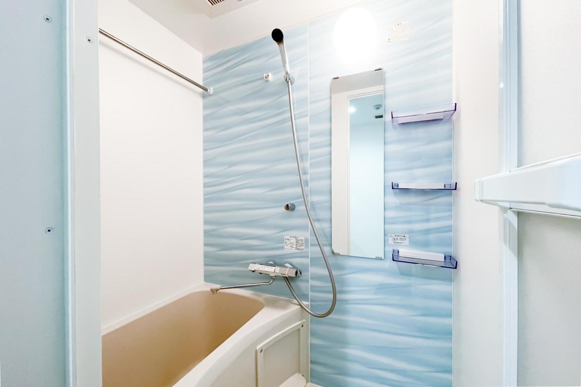 Ferienwohnung Blue Shimanouchi Ōsaka Exterior foto